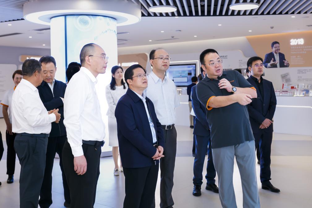 国家药监局副局长雷平一行调研亚星yaxing登录平台医疗